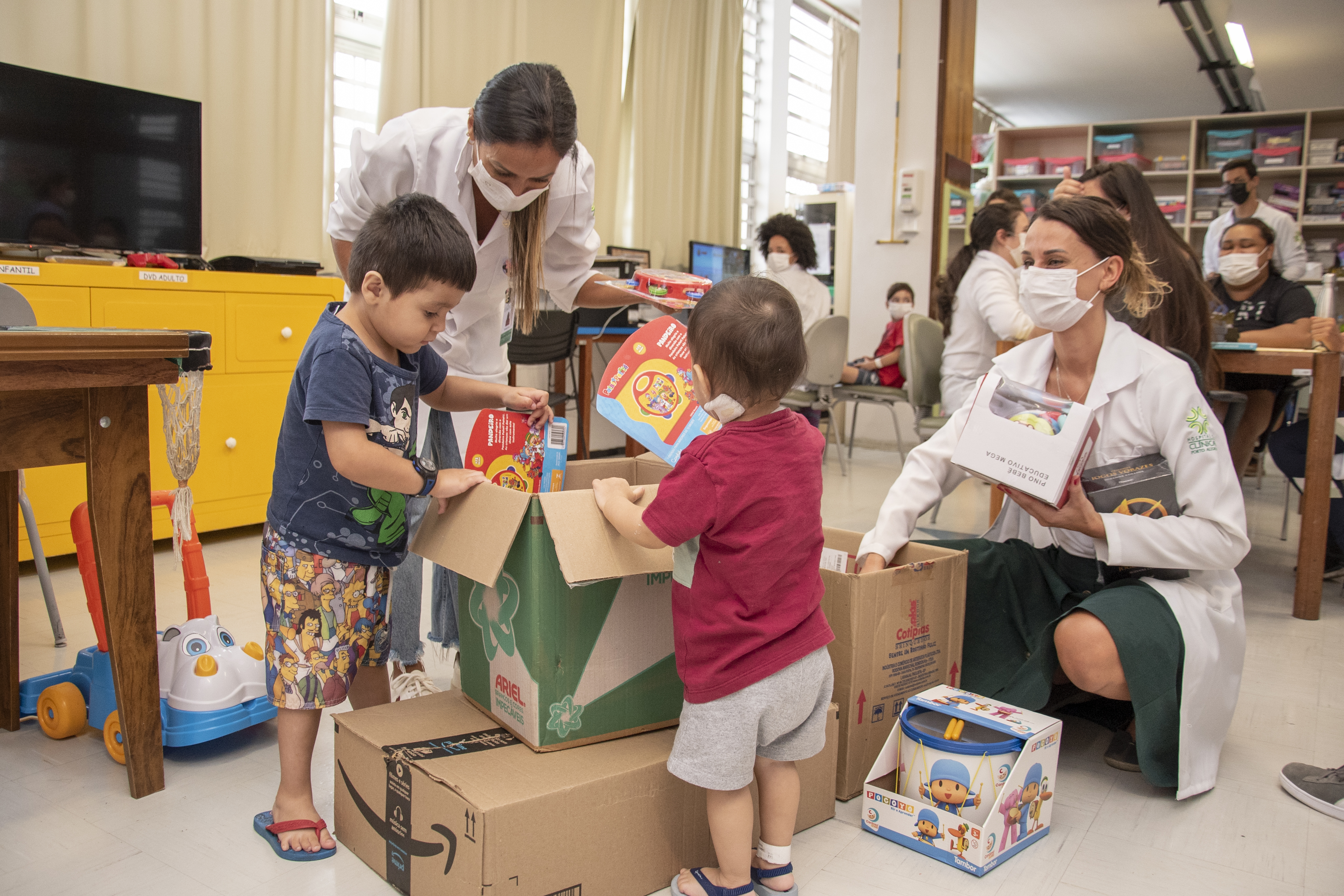 23-1-18_recreacao_recebe_doacao_de_brinquedos_2.jpg