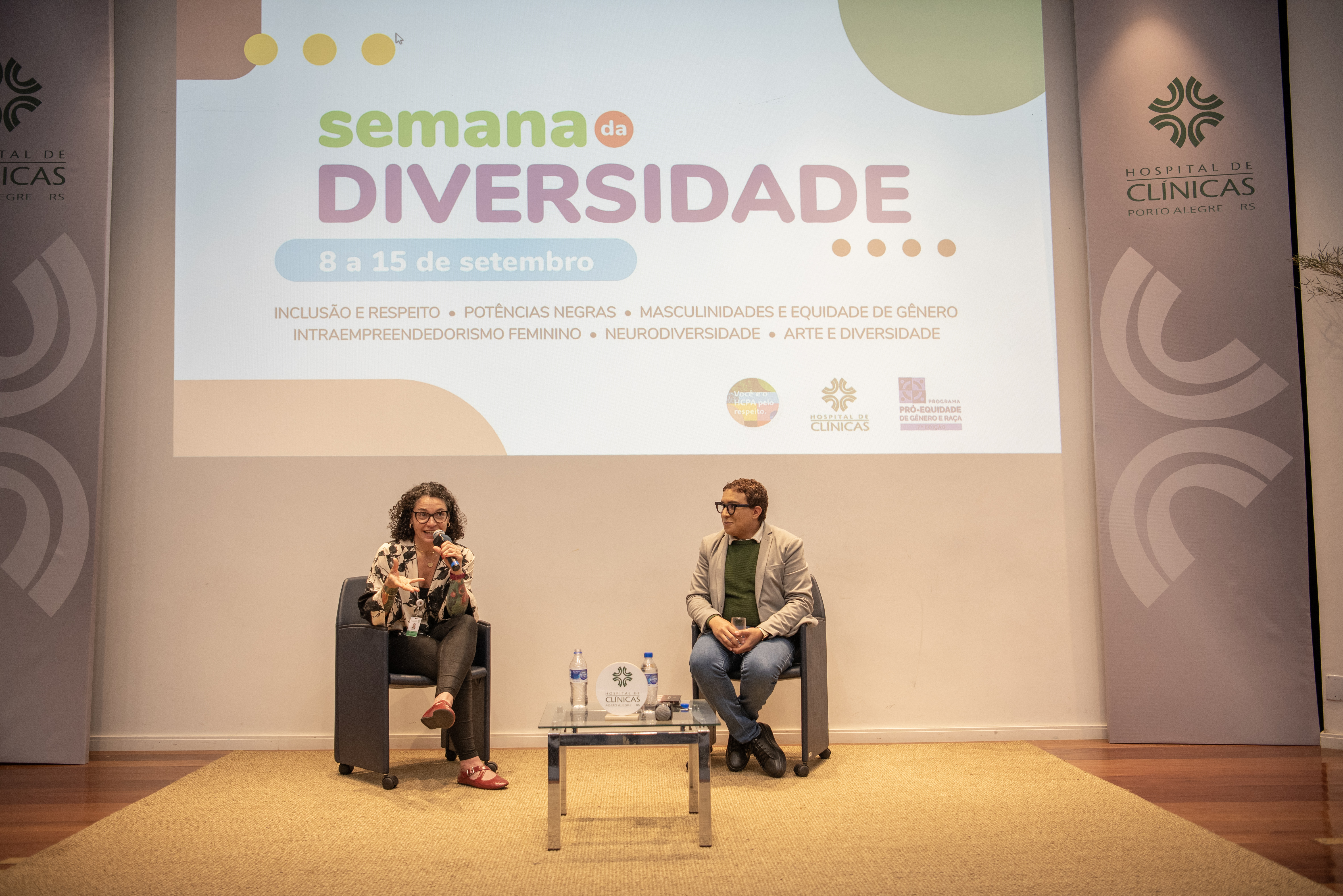 25-9-8_palestras_semana_da_diversidade_13.jpg