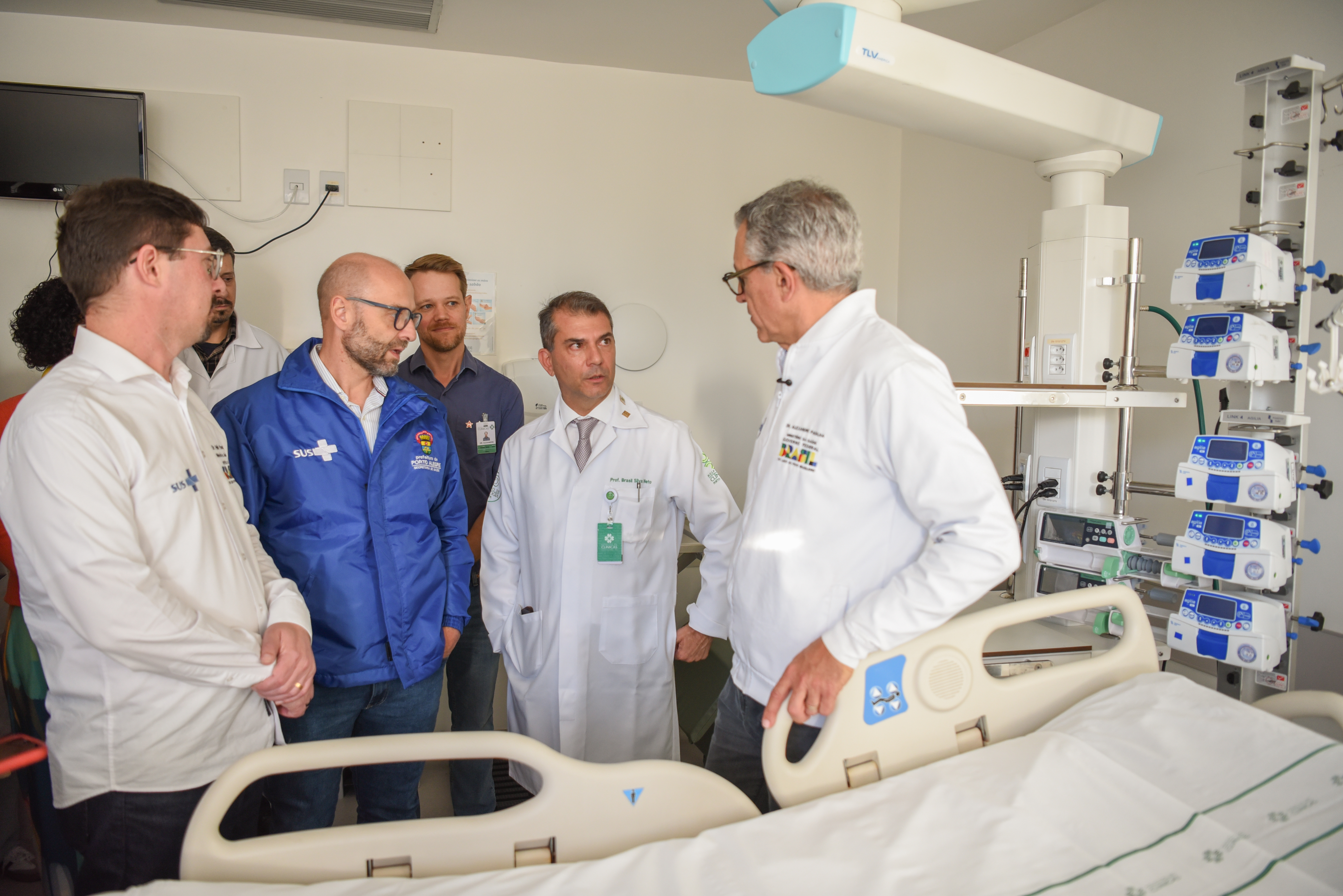 26-5-8_visita_ministro_da_saude-20.jpg