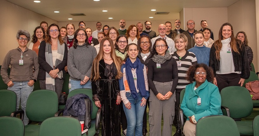 26-6-3_reuniao_de_pesquisa_cpe-1.jpg