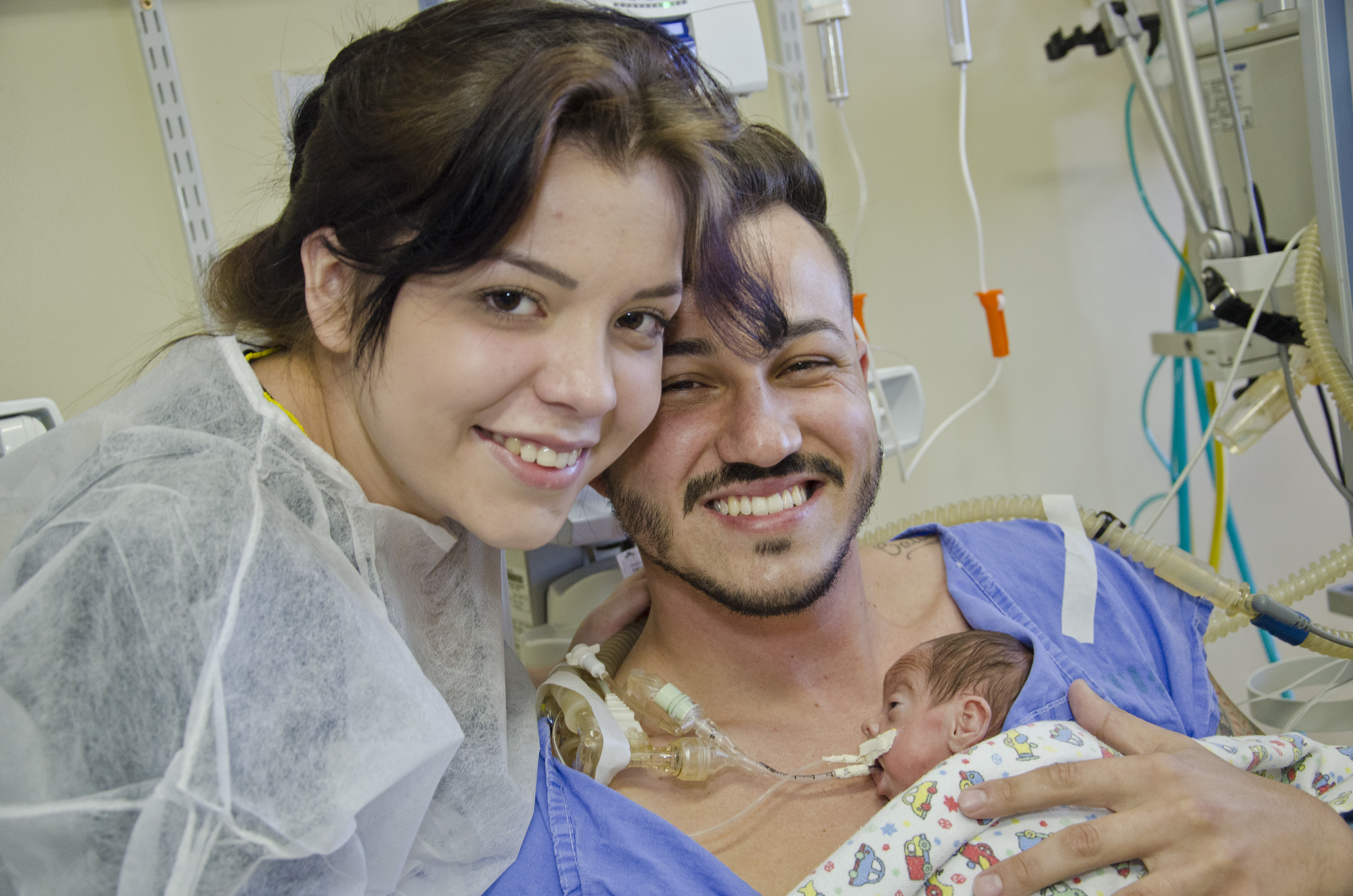 casal com bebê