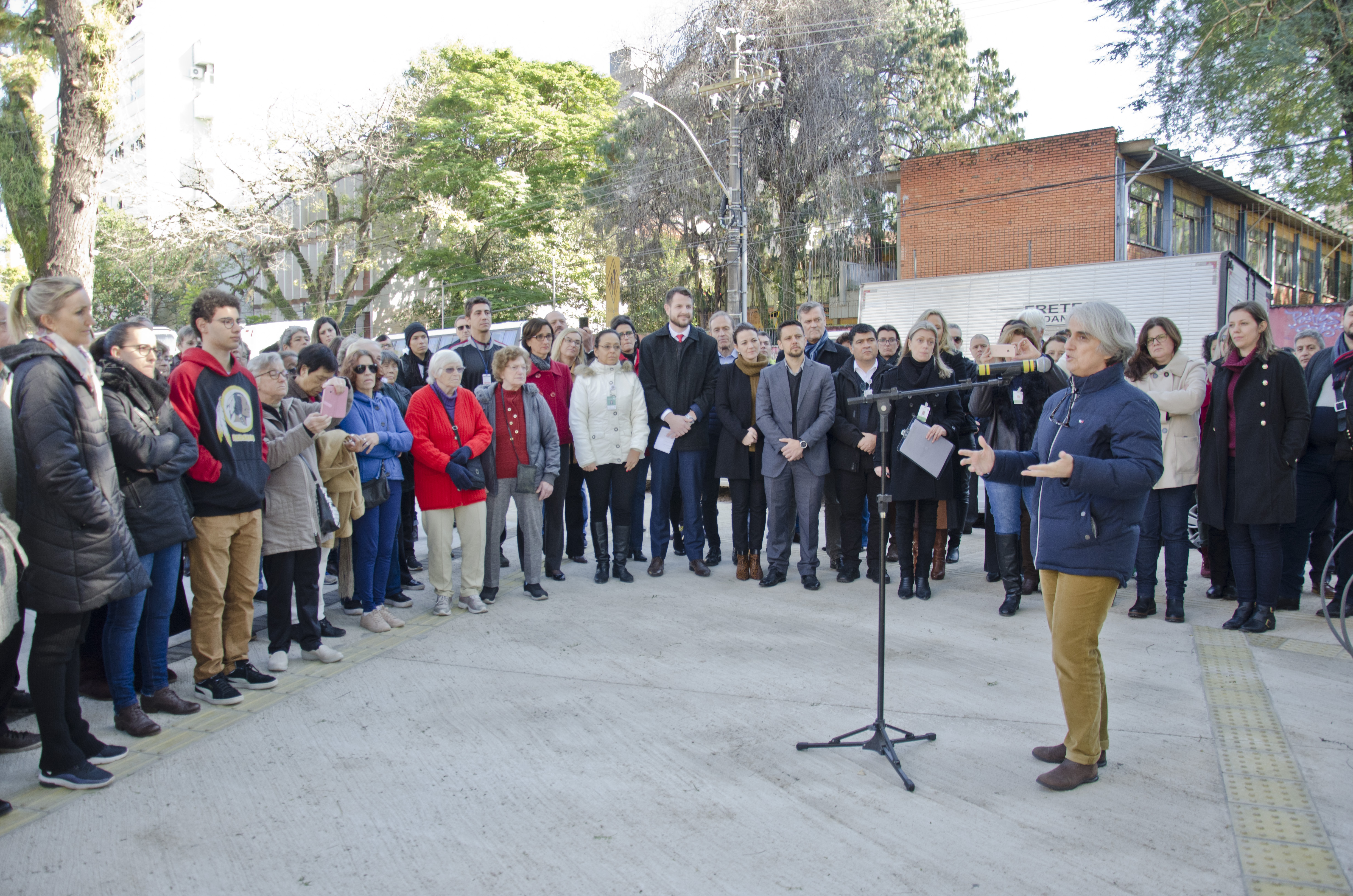 entrega da praca da jeronimo para a comunidade 16.07 34